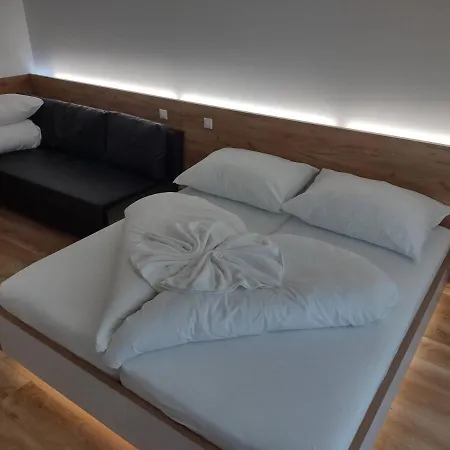 Apartment Kyjev Podhajska
